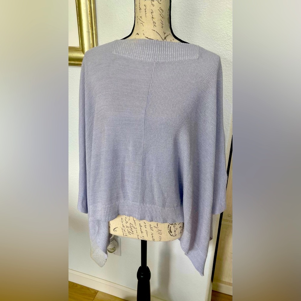 Lululemon light gray sweater poncho. One size.